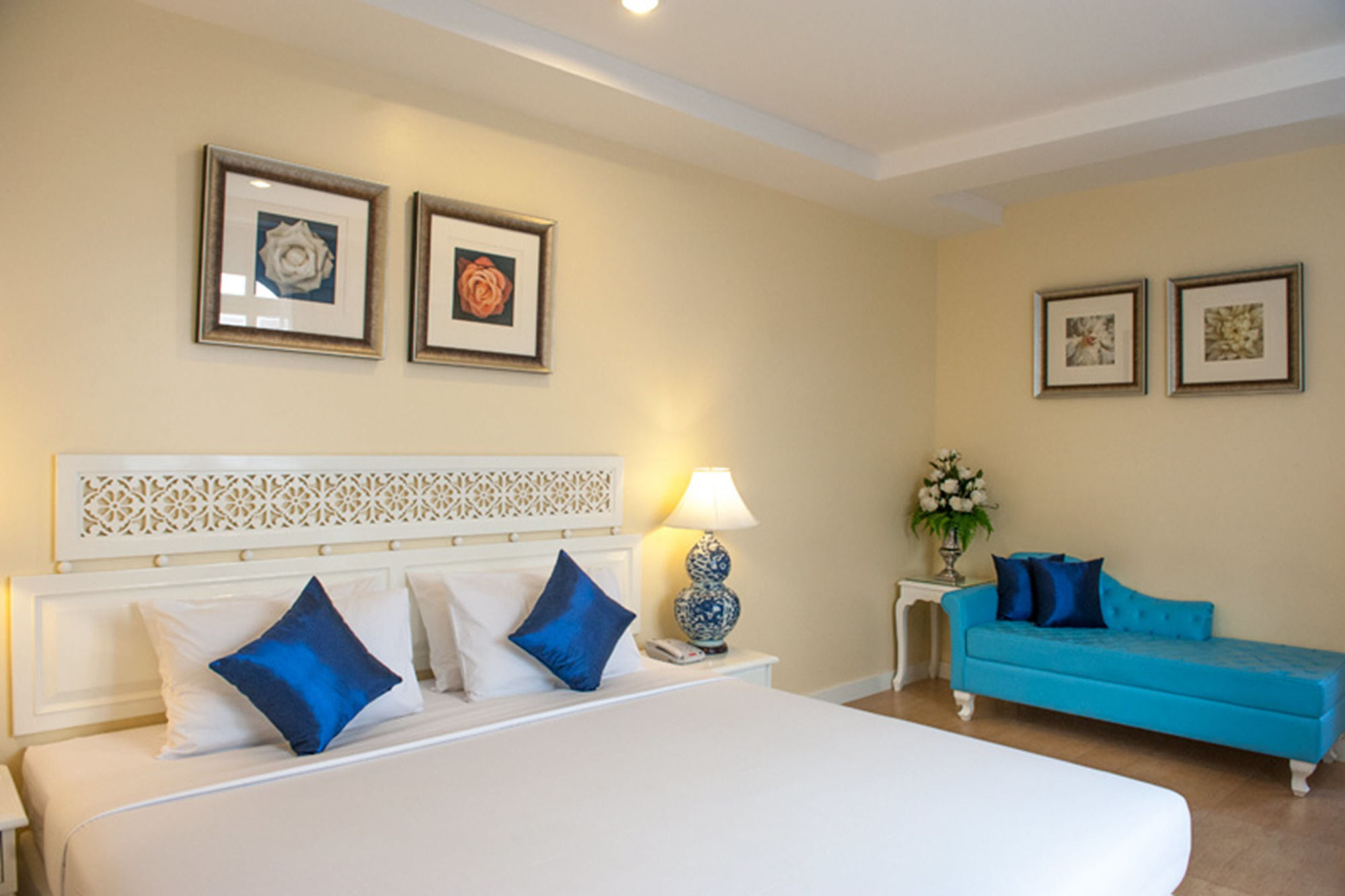 Rayong Chalet Hotel And Resort Клаенг Экстерьер фото